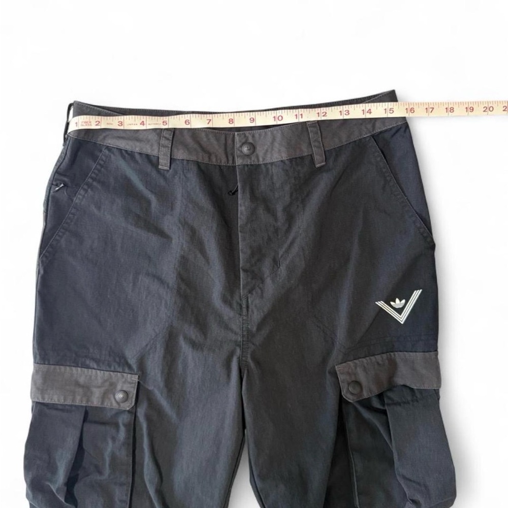 Men’s Adidas Originals x White Mountaineering 6 Pocket Pants Utility Black - Picture 6 of 7